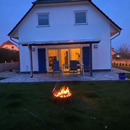 Ferienhaus Paula Marlow Ngoại thất bức ảnh
